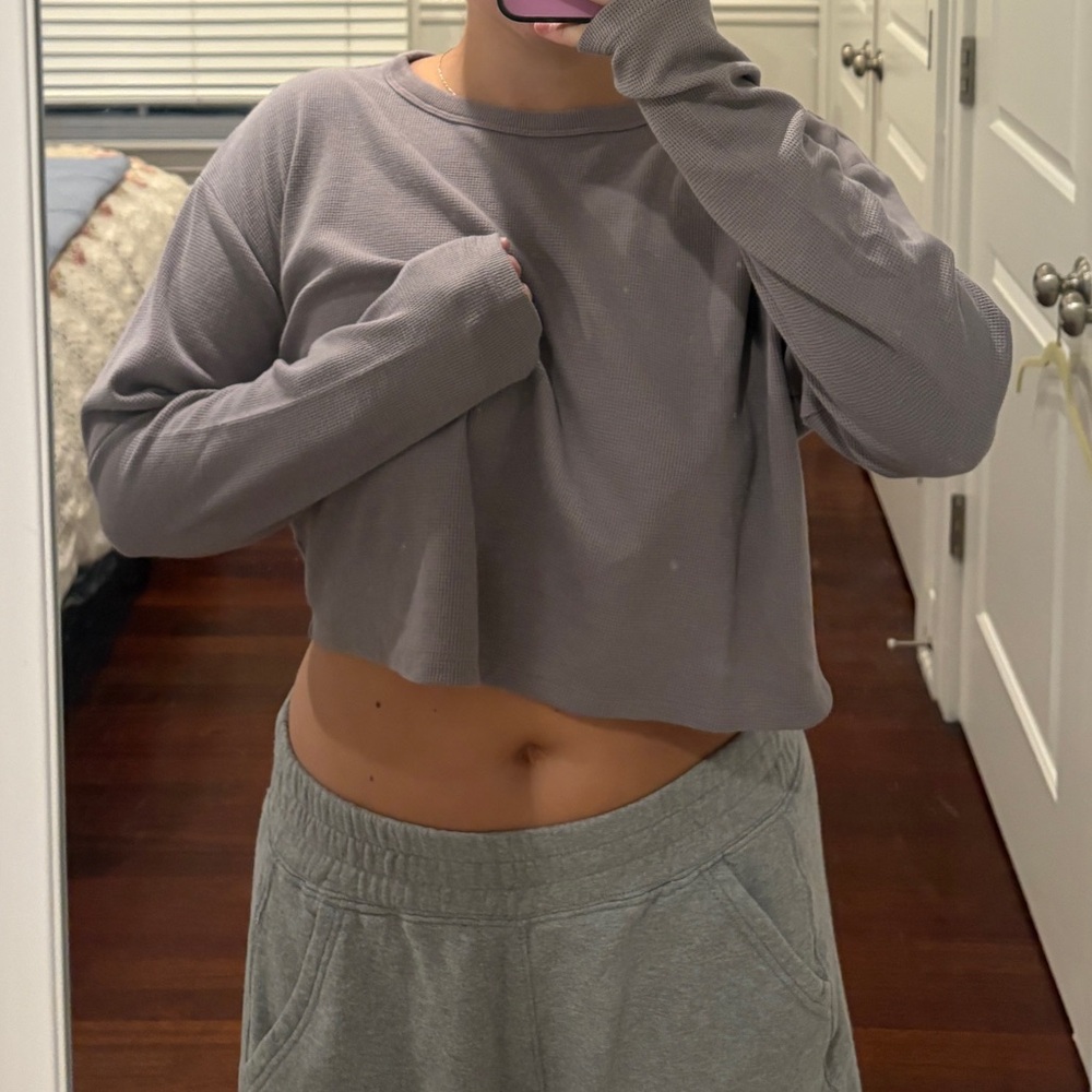 Sunday Best Gray/Purple Cropped Long Sleeve